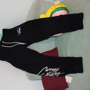 Tulones Thick Sweatpants